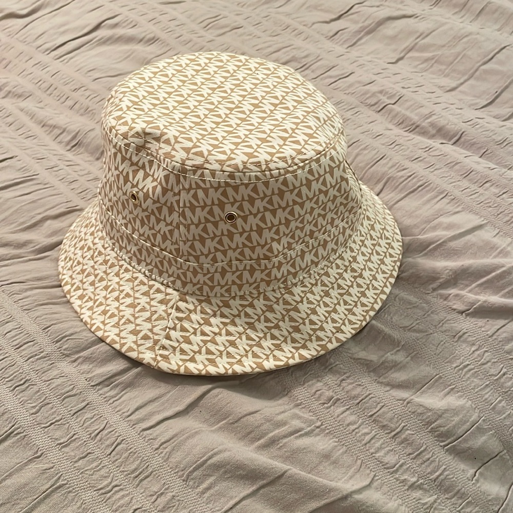 MK bucket hat